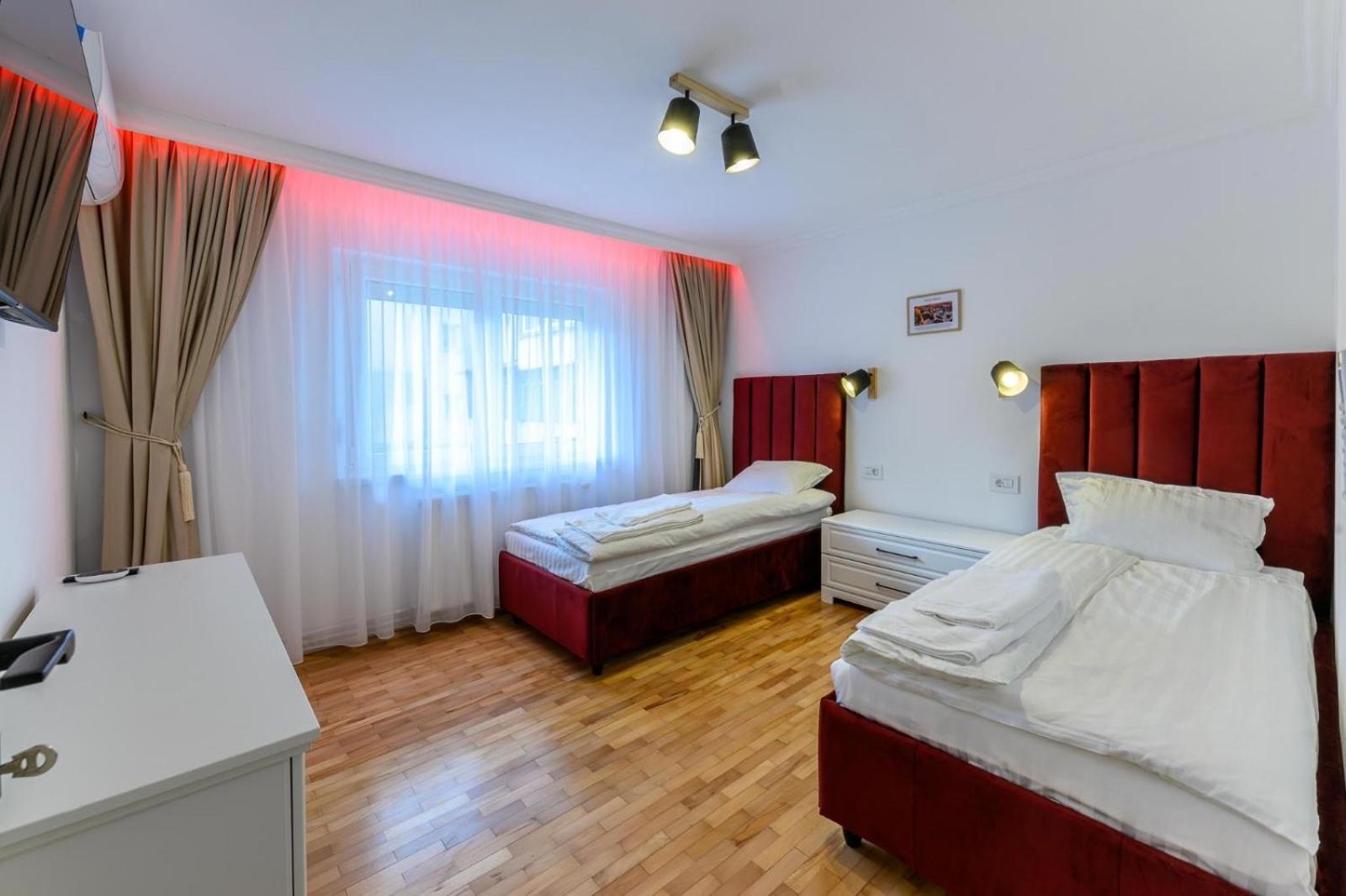 Five Stars Apartment Тимишоара Экстерьер фото