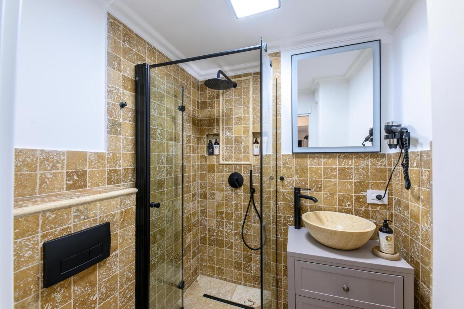 Five Stars Apartment Тимишоара Экстерьер фото